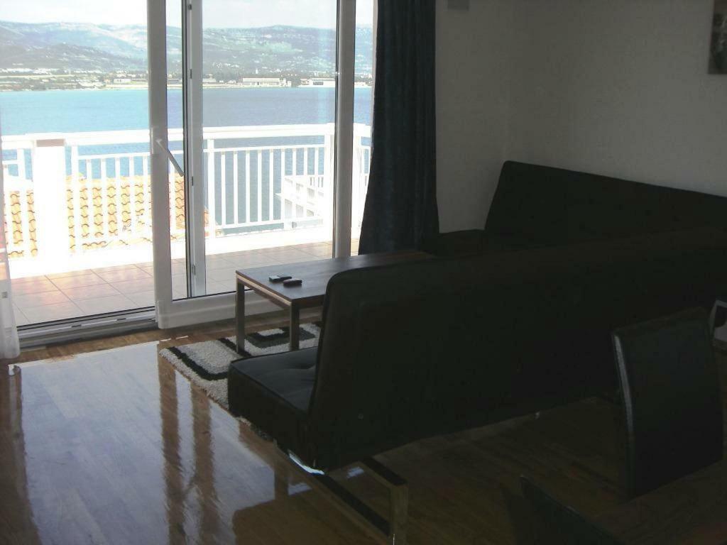 Apartments Nena - โตรกีร์ ภายนอก รูปภาพ