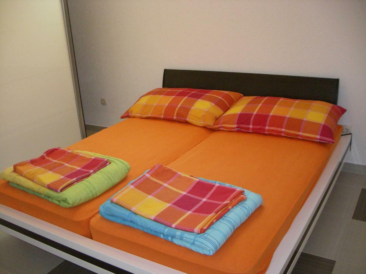 Apartments Nena - โตรกีร์ ภายนอก รูปภาพ
